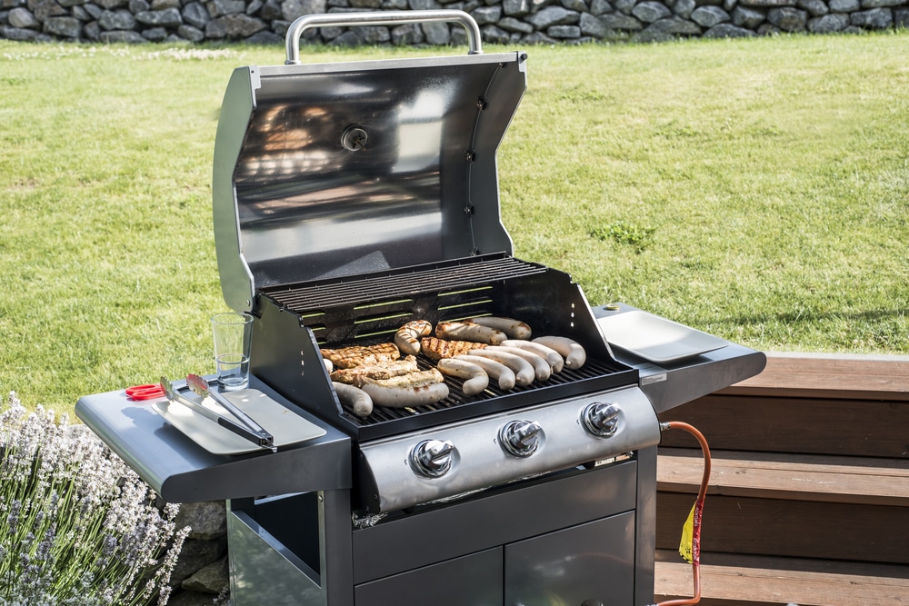 Best gas grills under 1000 dollars