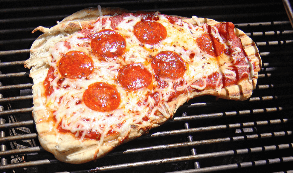 pellet grill pizza